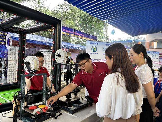 Phường Tam Bình: Ngày hội Công dân số lan tỏa kỹ năng số đến cộng đồng - Ảnh 4.