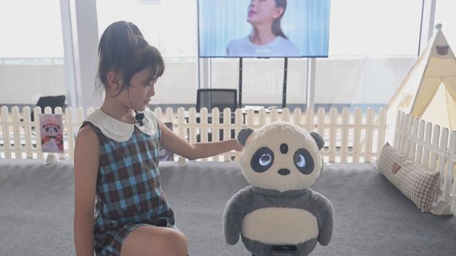 Robot biết tự an ủi con người - Ảnh 2.