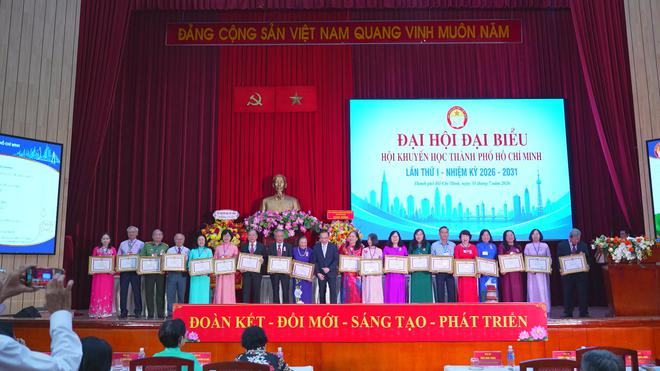 Thời sự trưa HTV ngày 1/8/2026 | Hội Khuyến học TP. Hồ Chí Minh: Đại hội đại biểu lần thứ I, nhiệm kỳ 2026 - 2031 - Ảnh 2.