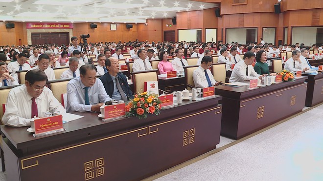 Thời sự HTV ngày 10/8/2026 | Bí thư Thành ủy TP. Hồ Chí Minh Trần Lưu Quang viếng Chủ tịch Quốc hội Lào Xaysomphone Phomvihane - Ảnh 5.