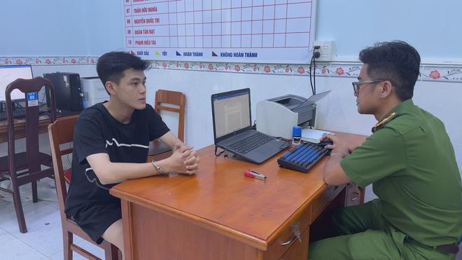60 giây sáng ngày 10/8/2026 ICẦN THƠ: TIẾP NHẬN NGƯ DÂN TRÔI DẠT NHIỀU NGÀY TRÊN BIỂN - Ảnh 8.