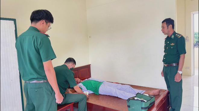 60 giây sáng ngày 10/8/2026 ICẦN THƠ: TIẾP NHẬN NGƯ DÂN TRÔI DẠT NHIỀU NGÀY TRÊN BIỂN - Ảnh 2.