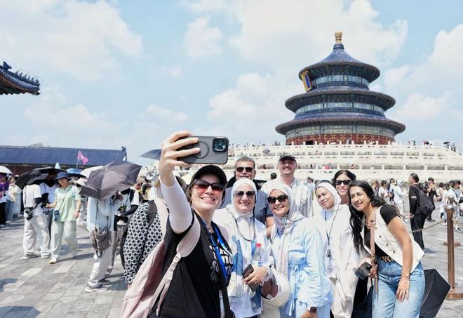 "China Cool" thu hút du khách quốc tế bằng những trải nghiệm đa dạng- Ảnh 1.