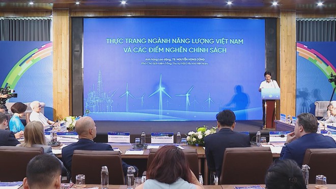 Thời sự trưa HTV ngày 12/8/2026 | Hoàn thiện chính sách, phát triển ngành năng lượng - Ảnh 1.