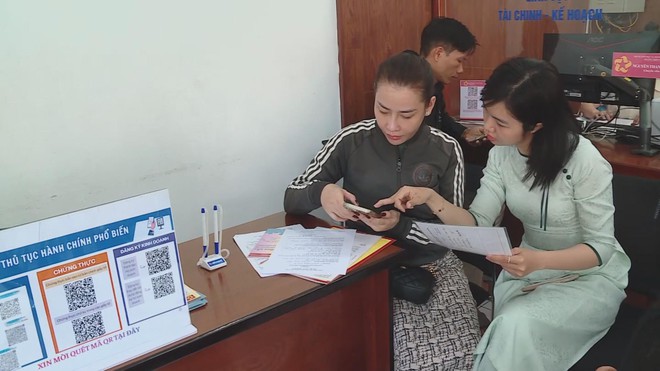 Hưởng nhiều ưu đãi phí, lệ phí khi tích hợp 5 giấy tờ trên VNeID từ 15/8 - Ảnh 2.