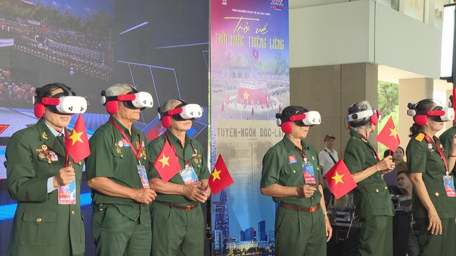 Thời sự HTV ngày 19/8/2026 | Trở về thời khắc thiêng liêng – Cảm nhận lịch sử bằng công nghệ - Ảnh 1.