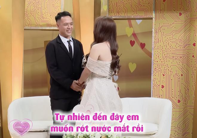 Vợ chồng son: Cô gái cãi lời mẹ đi theo tiếng gọi tình yêu - Ảnh 15.