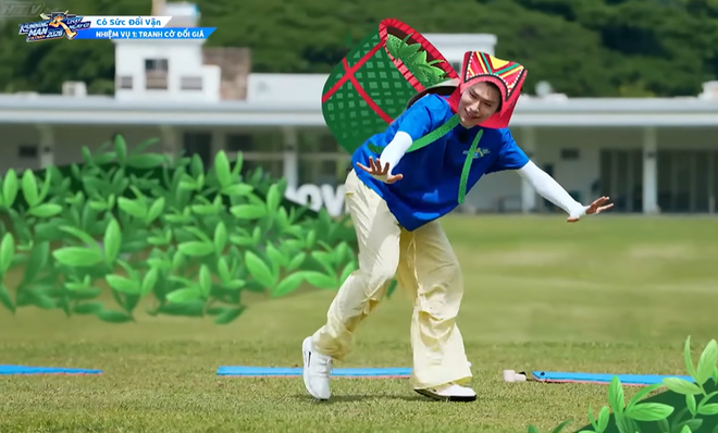Running Man 4 - Chạy Ngay Đi: Trấn Thành và "combo" phế tay, mù màu, húc đồng đội- Ảnh 3.