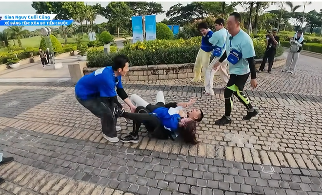 Running Man 4 - Chạy Ngay Đi: Trấn Thành và "combo" phế tay, mù màu, húc đồng đội- Ảnh 19.