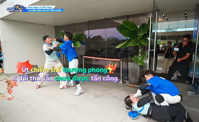 Running Man 4 - Chạy Ngay Đi: Trấn Thành và "combo" phế tay, mù màu, húc đồng đội- Ảnh 29.