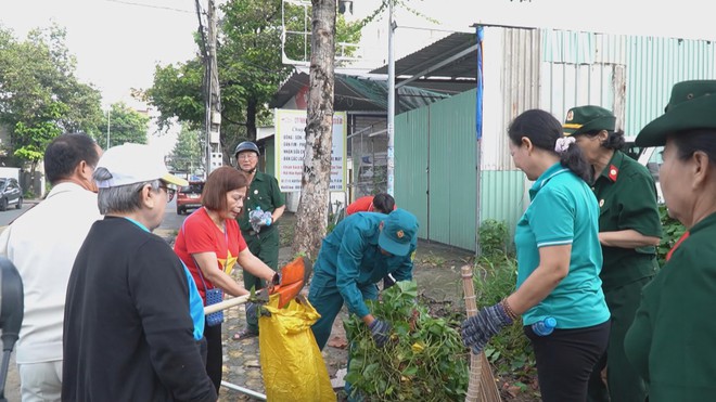 60 Giây Trưa ngày 24/8/2026 | Đồng loạt ra quân phòng, chống sốt xuất huyết - Ảnh 2.