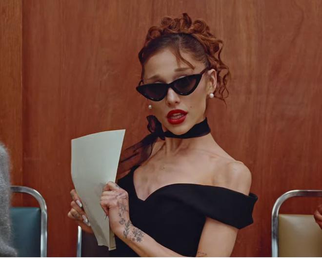 Ariana Grande tạm dừng các hoạt động sau thời gian dài đối mặt với áp lực dư luận- Ảnh 8.