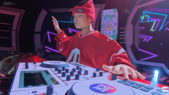 Siêu tài năng nhí: DJ nhí đa tài một mình cân cả handpan, rap, hiphop - Ảnh 9.