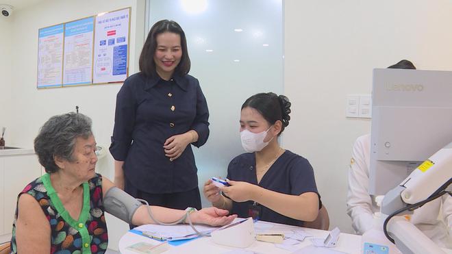 Đưa dịch vụ y tế đến gần hơn với mọi người dân - Ảnh 7.