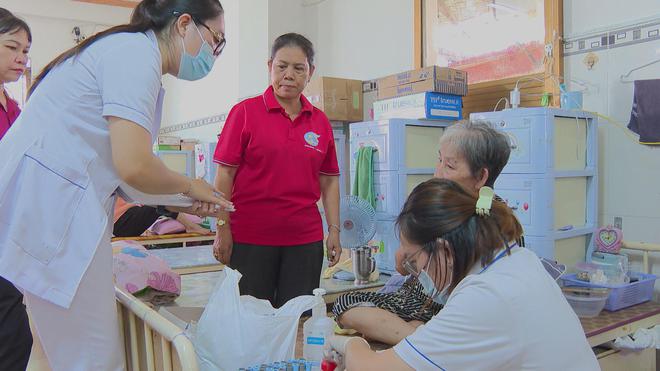 Đưa dịch vụ y tế đến tận nơi cho người cao tuổi- Ảnh 3.