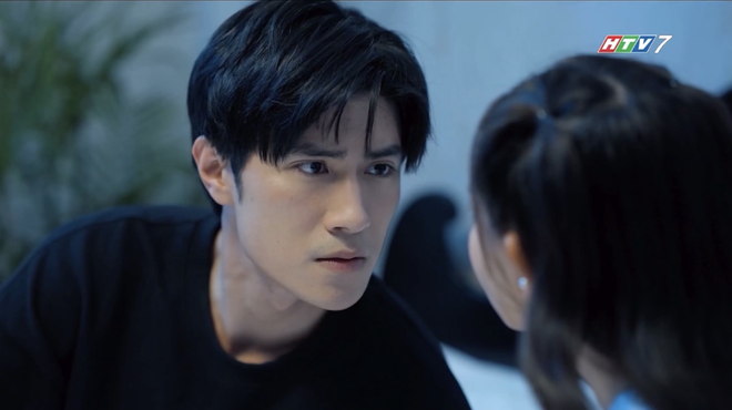 Yêu em như ngày đầu tiên: Vợ gặp nguy, chồng bất ngờ "thoát bệnh" - Ảnh 4.