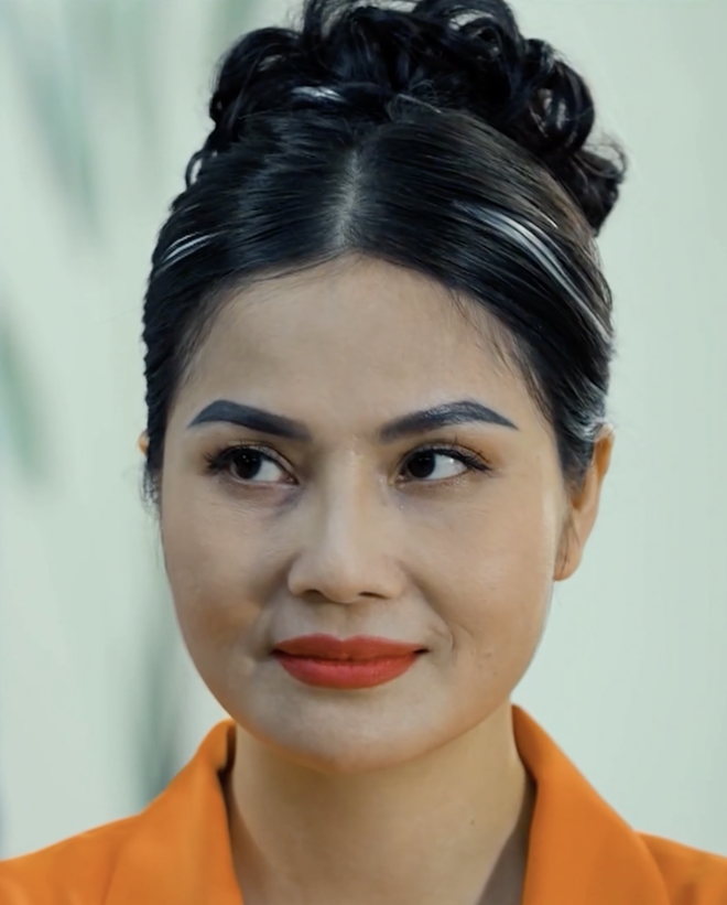 Yêu em như ngày đầu tiên: Vợ gặp nguy, chồng bất ngờ "thoát bệnh" - Ảnh 9.