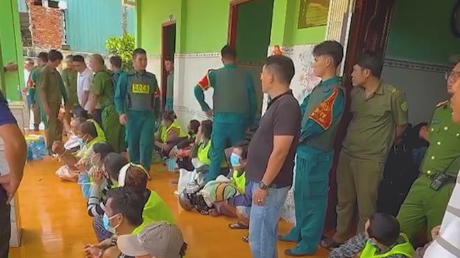 60 Giây Sáng ngày 7/8/2026 | TP. Hồ Chí Minh: Điều tra vụ người phụ nữ bị hành hung tại chợ Hòa Long - Ảnh 5.