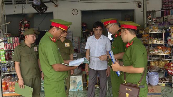 60 Giây Trưa ngày 7/8/2026 | Khảo sát an toàn thực phẩm tại chợ đầu mối Bình Điền - Ảnh 3.
