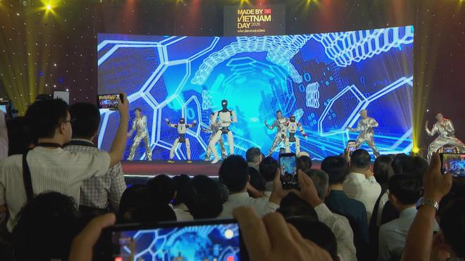 60 giây sáng ngày 8/8/2026 I TP. Hồ Chí Minh: Khám sức khỏe miễn phí cho gần 3 triệu học sinh, sinh viên - Ảnh 5.