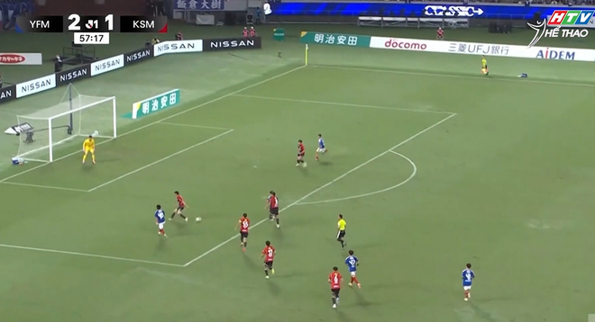 J1-League khởi đầu mùa giải mới với những màn rượt đuổi hấp dẫn- Ảnh 2.