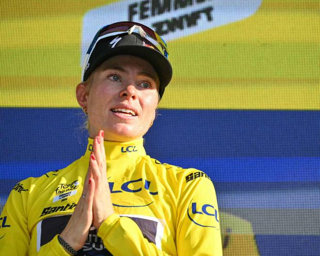 Demi Vollering giành áo vàng, cuộc đua Tour de France Femmes kịch tính đến chặng cuối - Ảnh 4.