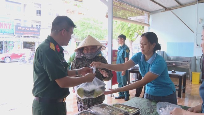 Thời sự trưa HTV ngày 10/9/2026 | Lễ giỗ lần thứ 194 Đức Thượng công Tả quân Lê Văn Duyệt - Ảnh 5.