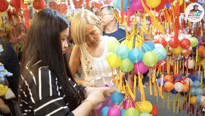 HTV Thành phố không ngủ: Phố lồng đèn rực rỡ mùa Trung Thu - Ảnh 1.