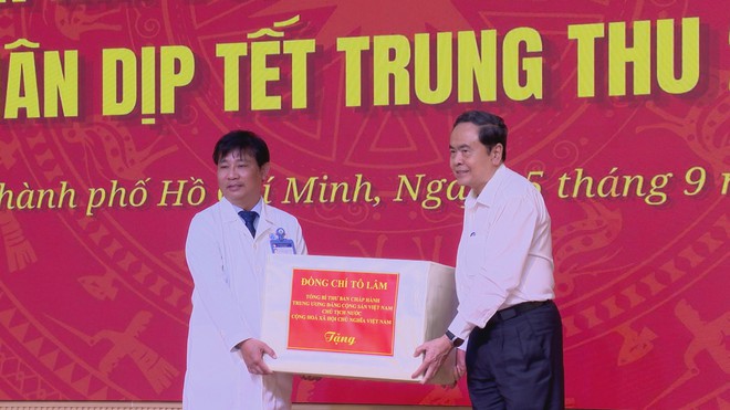 Chủ tịch Quốc hội Trần Thanh Mẫn tiếp xúc cử tri tại TP. Hồ Chí Minh | Thời sự HTV ngày 25/9/2026- Ảnh 2.