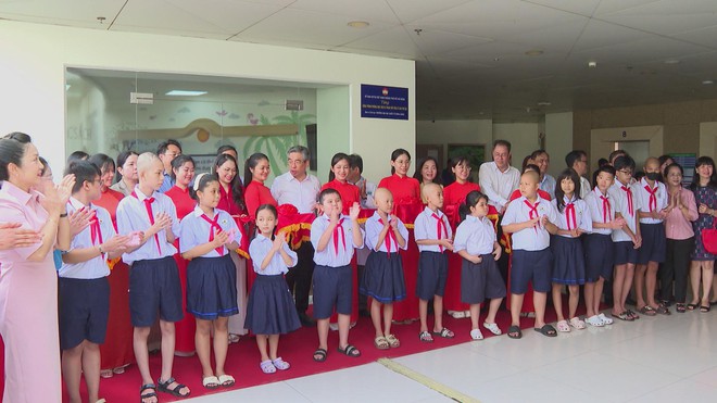 Thời sự HTV ngày 4/9/2026 | Lễ khai giảng tại những lớp học đặc biệt - Ảnh 2.