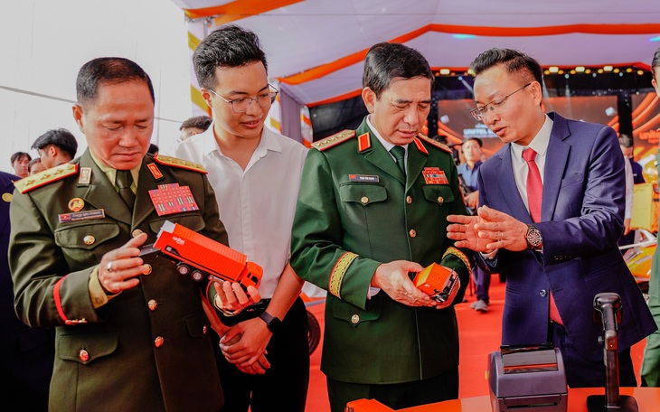 Viettel mở rộng kinh doanh logistics tại Lào
