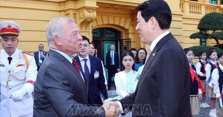 Chủ tịch nước Lương Cường chủ trì lễ đón chính thức Quốc vương Jordan