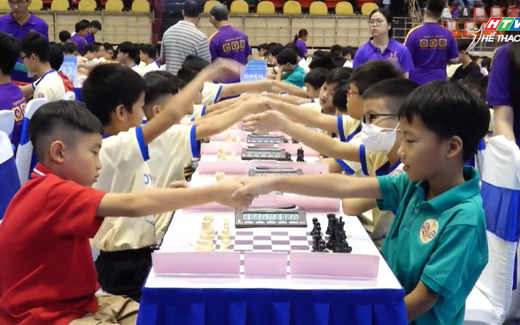 Giải Cờ vua Royalchess mùa Đông: Sân chơi yêu thích của các kỳ thủ nhí