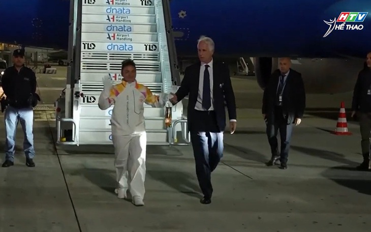 Ngọn lửa Olympic 2026 về đến Rome