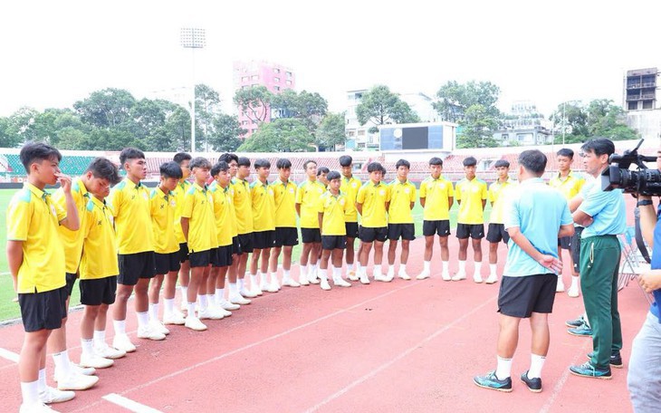 Lễ xuất quân đội U15 TP.HCM - Trí Việt tham dự U15 VĐQG