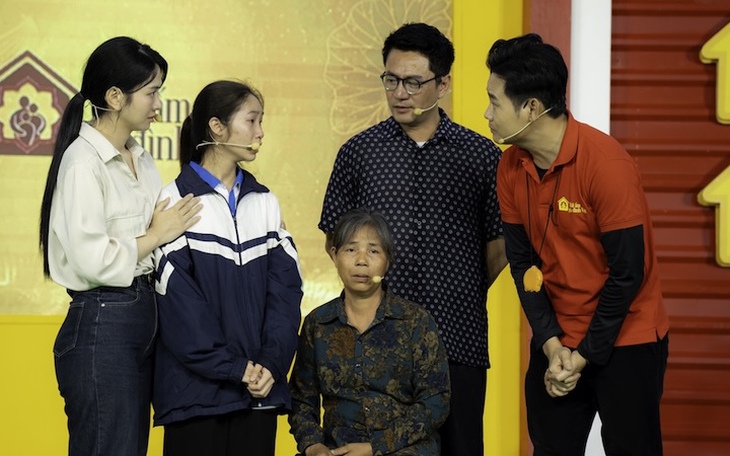 Diễn viên Trương Minh Cường tiết lộ tuổi thơ mồ côi