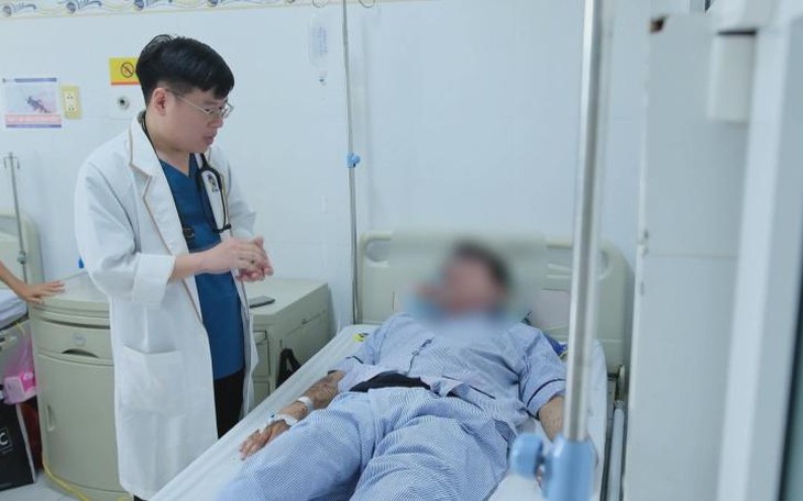 Nam thanh niên được cứu sống nhờ phát hiện sớm hội chứng hoại tử da hiếm gặp