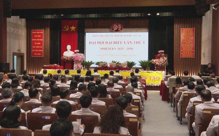 Đảng bộ Chi cục Hải quan khu vực II: Đồng lòng vượt khó, quyết tâm hoàn thành mọi nhiệm vụ