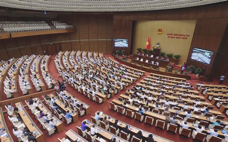 Quốc hội bắt đầu phiên chất vấn và trả lời chất vấn: Tập trung vào lĩnh vực tài chính và giáo dục – đào tạo