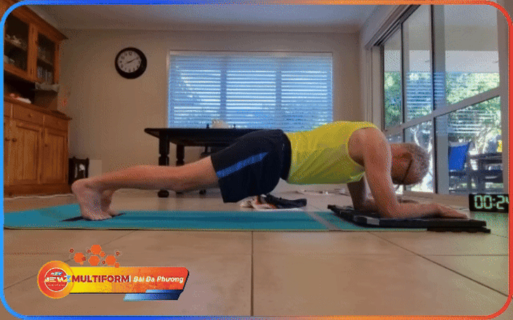 Cụ ông 78 tuổi lập kỷ lục nhờ plank hơn 30 phút!