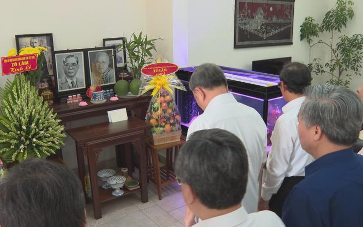 Kỷ niệm 110 năm ngày sinh đồng chí Nguyễn Văn Linh