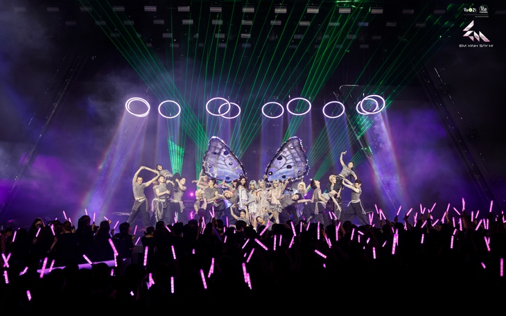 6 đội “khẩu chiến” và “quăng miếng”, sẵn sàng chinh phục Live stage 3