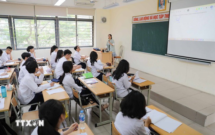 Đề xuất chương trình và thời lượng học nâng cao trong hệ thống trường chuyên