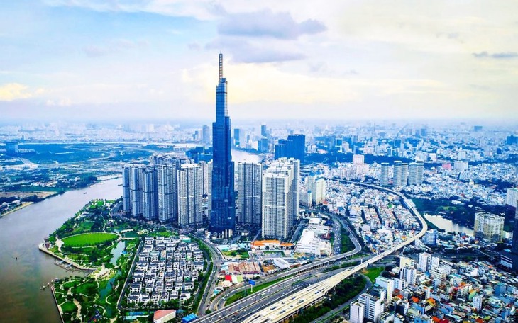 TP.HCM phát triển dịch vụ gắn với phát triển các ngành kinh tế quan trọng, chủ lực