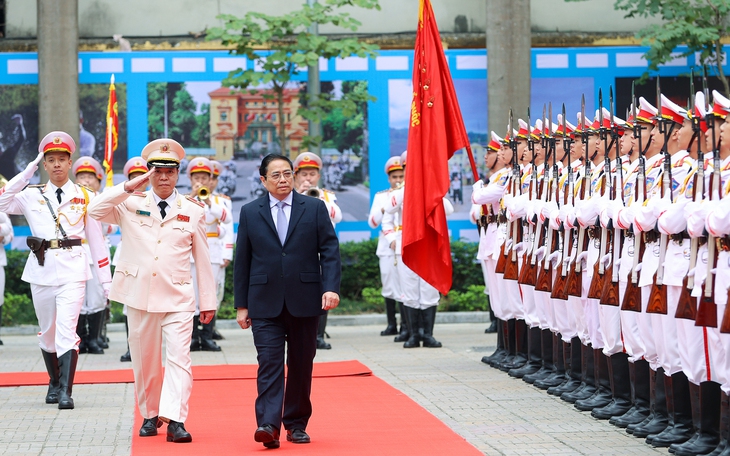 80 năm Công an nhân dân Việt Nam - với sự nghiệp xây dựng và phát triển kinh tế - xã hội của đất nước