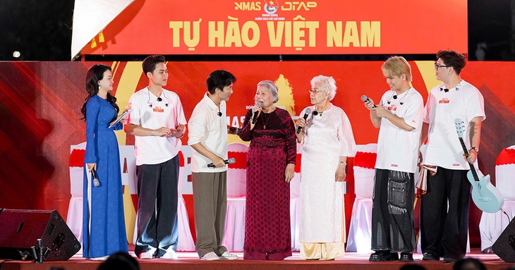 "Trẩy hội non sông" cùng concert: Được mùa concert