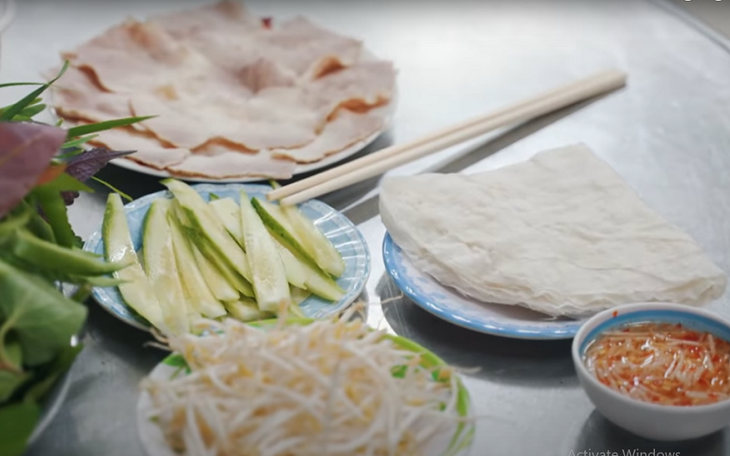 Về Tây Ninh thưởng thức bánh tráng phơi sương Trảng  Bàng