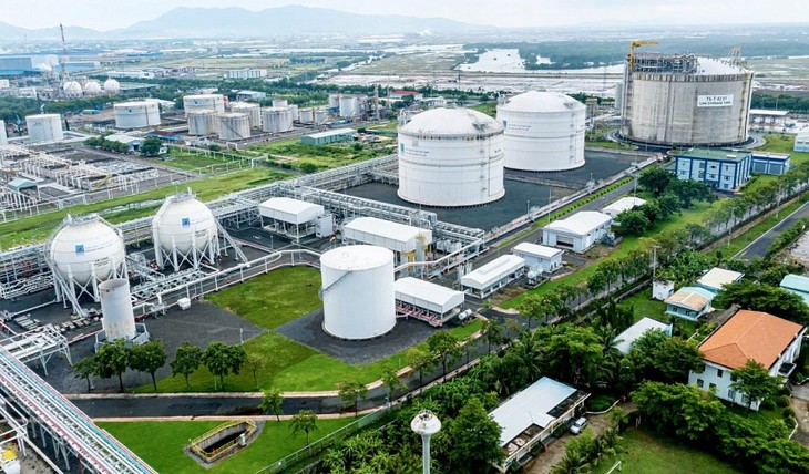 Tiến tới Đại hội XIV của Đảng: Hỗ trợ doanh nghiệp khí nâng cao năng lực hội nhập quốc tế