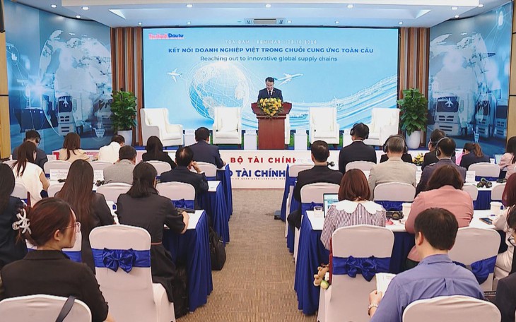 Tọa đàm Kết nối doanh nghiệp Việt trong chuỗi cung ứng toàn cầu tại Hà Nội