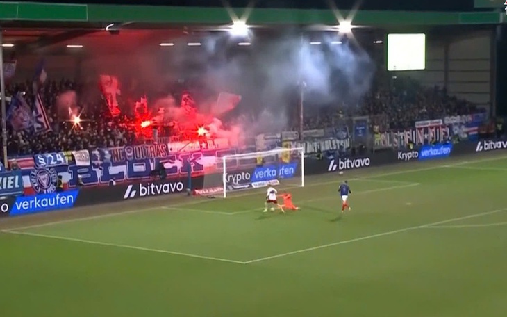 Stuttgart vào bán kết Cúp quốc gia Đức